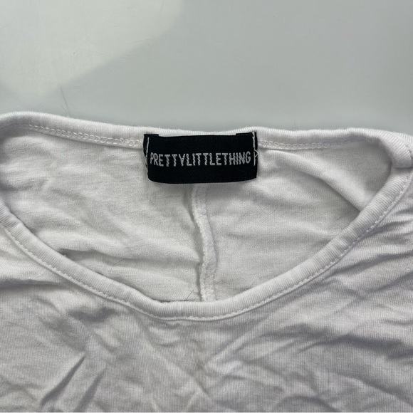 PrettyLittleThing woman’s blouse size M - Picture 3 of 3